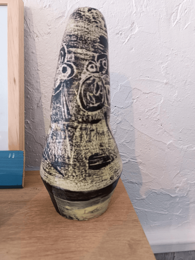 Vase scraffito jaune noir 