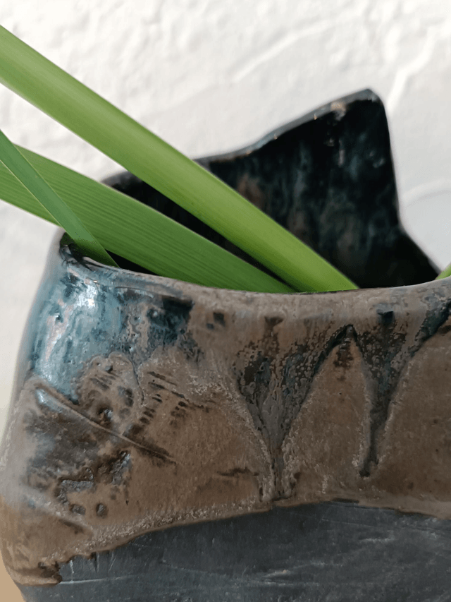 Ikebana vase grès noir 