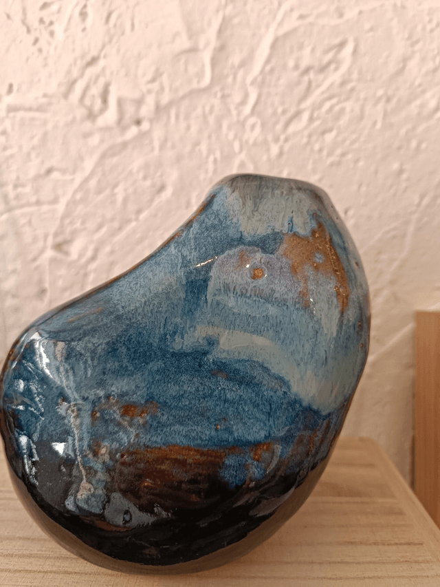 Vase céramique bleu effet paysage 