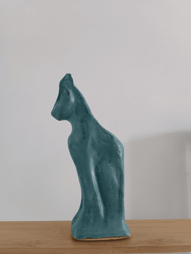 Chat bleu vert mat